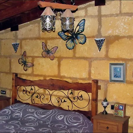 بيت للعطل Casa Rural Cherjos *