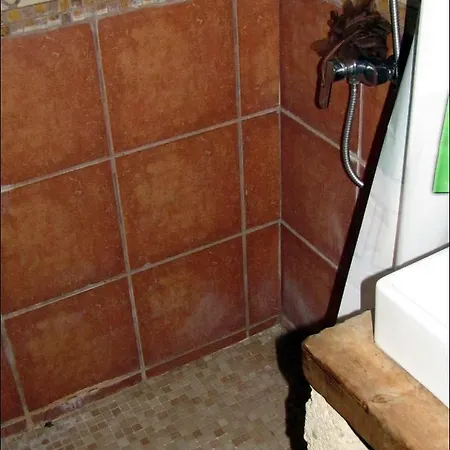 Casa Rural Cherjos * غراناديا دي أبونا